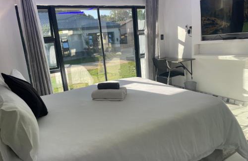 Mahikeng Bed & Breakfast | Rabi’s guesthouse