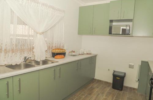 Brandwag Bed & Breakfast | Rainbow Palace