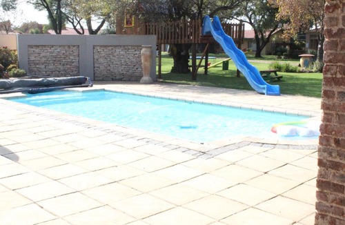 Boksburg House | Raintree Guest House
