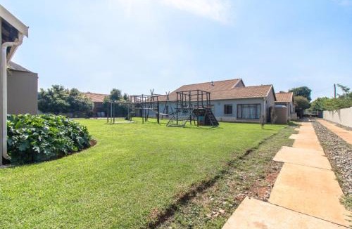 Henley on Klip Apartment | Rams Guest Suite-Toasty Bonfire&No Loadshedding