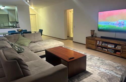 Lone Hill Apartment | Ravens Hill