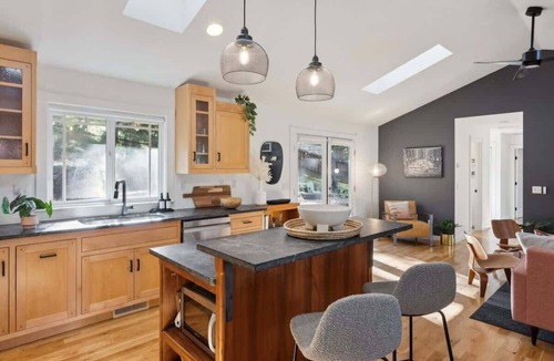 Glen Ellen House | Ravenwood Paradise: Private Pool and Hot Tub