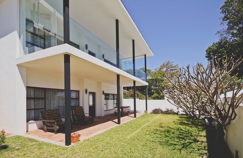 Gordon's Bay Apartment | Red Rock Ocean View Villa - Captain's Apartment
