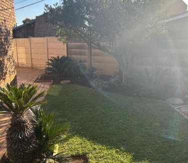 Boksburg House | Reen's Guest House