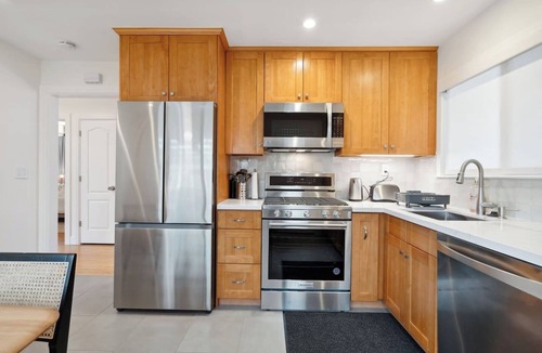 El Granada House | Relax Coastal Retreat: Beautiful 2B Home Nr Beach