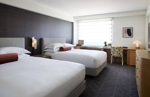 Fisherman's Wharf Hotel | Relax Near Pier 39 w/Fitness Center, Yoga Mats & Evening Wine Hour
