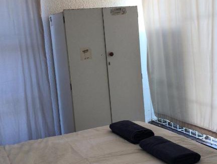 Goodwood House | Relaxing and Cozy Room