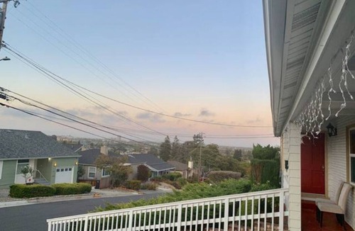 South San Mateo House | Relaxing long term stay in hillside San Mateo, CA