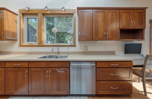 Del Monte Forest House | Relaxing Retreat with A+ Design, Near Beaches | Serene Crest by AvantStay