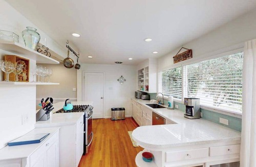 Junior College Neighborhood Association House | Renovated Wine Country Ranch w/Private Patio & AC - Sleeps 4 in Santa Rosa
