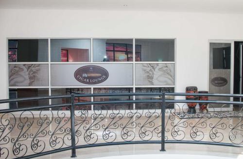 Thohoyandou Hotel | Rensia Palace & Spa