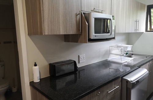 Elarduspark House | Rest a While Guest House