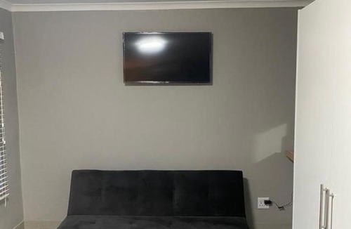 Langenhoven Park Apartment | Rest at Lieben