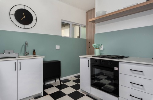 Three Anchor Bay Apartment | Retro Chic living in heart of Sea Point
