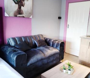 Secunda Bed & Breakfast | Reutlwane Gardens B&B