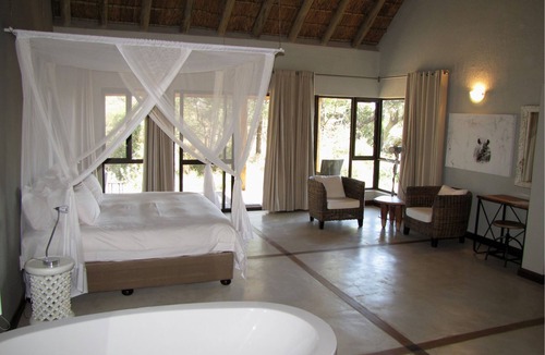 Buffelspruit House | Rhino Ridge lodge in Mjejane Private Game Reserve