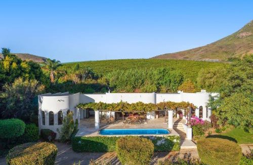 Riebeek Kasteel House | Riebeek-Kasteel Villa by Host Agents