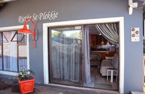 Amanzimtoti Apartment | Rietjie Se Plekkie