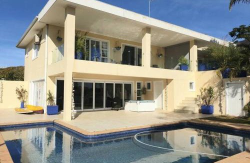 Berea Villa | River Bliss