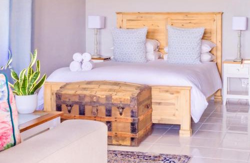 Addo Ski Chalet | River Front Estate