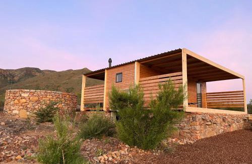 Robertson House | Riverbend Farm