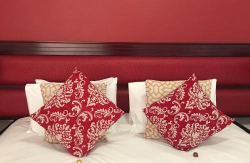 Centurion House | Riverton Manor