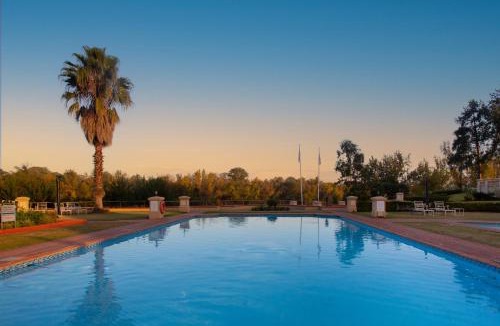 Vereeniging Hotel | Riviera on Vaal Resort