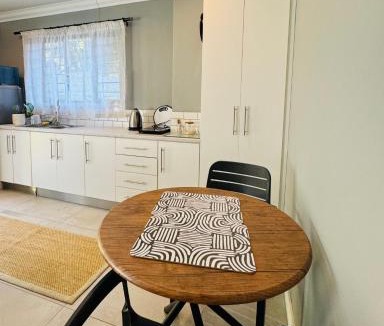 Kloof House | Robyns Nest 1 Cottage