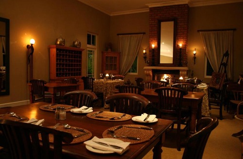 Komani House | Roche House