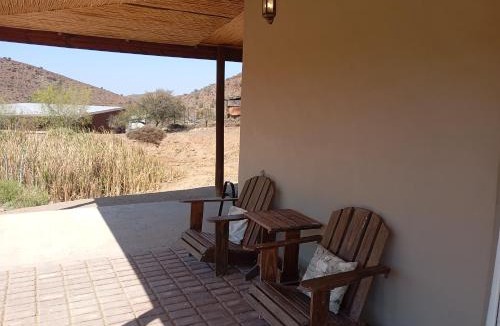 Plathuis House | Rocky Sands - Klein Karoo R62