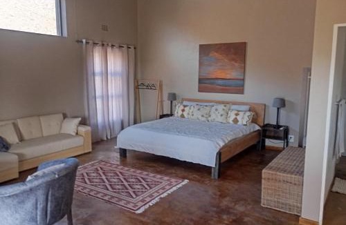 Plathuis House | Rocky Sands - Klein Karoo R62