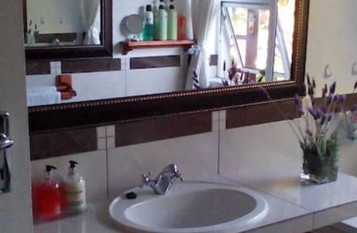 Flamingo Vlei Bed & Breakfast | Room 2 @ HOMESTAY ON BLOUBERG NATURE RESERVE