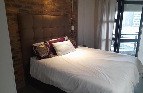 Downtown Johannesburg Apartment | Room for You in Maboneng