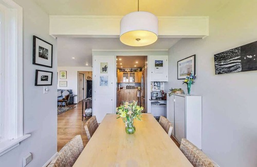 Bernal Heights Apartment | Roomy 2 BR/1 BA with fabulous city views