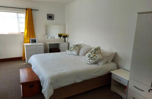 Westcliff Apartment | Rose Cottage