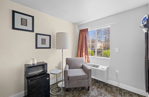 College Park Hotel | Rose Garden Inn - San Jose Airport
