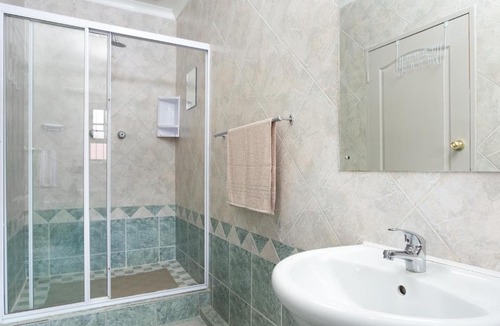Fichardt Park House | Rosepark Guesthouse