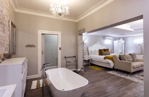 Rustenburg Cabin | Rosewood Country Lodge
