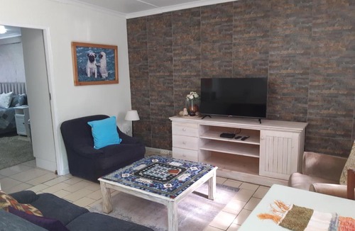 George Apartment | Rosies
