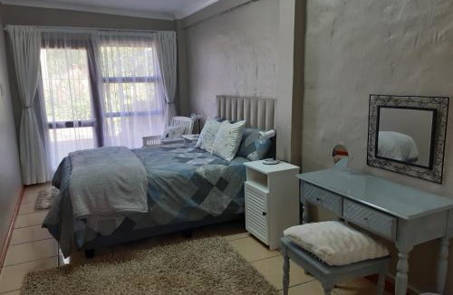 George Apartment | Rosies