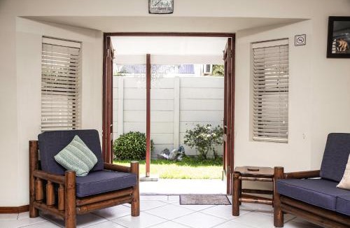 West Beach House | Rothesay House