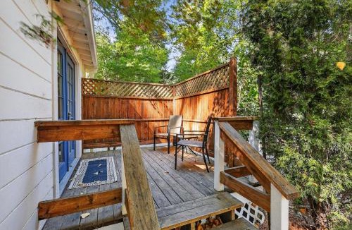 Cobb Hotel | Rouge Cobb Mountain Hotel - Cabin 5