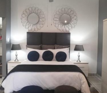 Vanderbijlpark House | Roxy's Rest Guest House