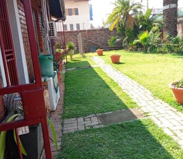 Zeerust Bed & Breakfast | Royal BNB and SPA