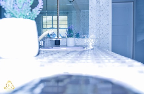 Carletonville House | Royal Highness Lux