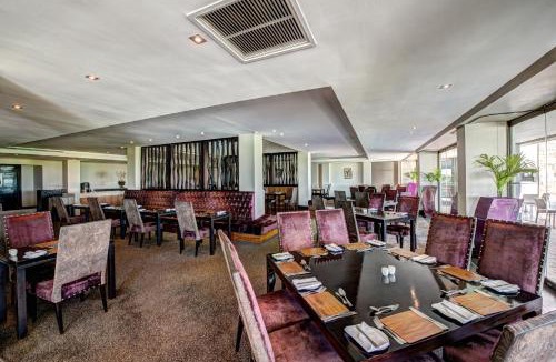 Boshoek Hotel | Royal Marang Hotel