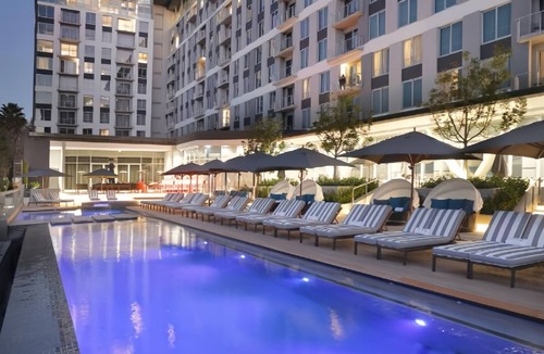 Sandown Apartment | Royal platinum Penthouse in Sandton