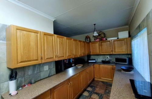 Greater Johannesburg Metropolitan Area Apartment | Royal saint