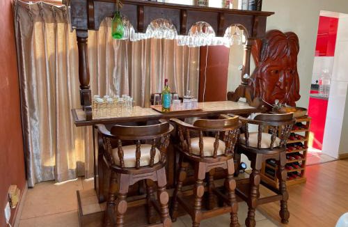 Schoemansville House | Royal Views