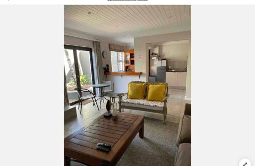 Dullstroom Apartment | Rueby’s Apartment 101
